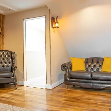 Cornish Tin Mine Themed Apartment *